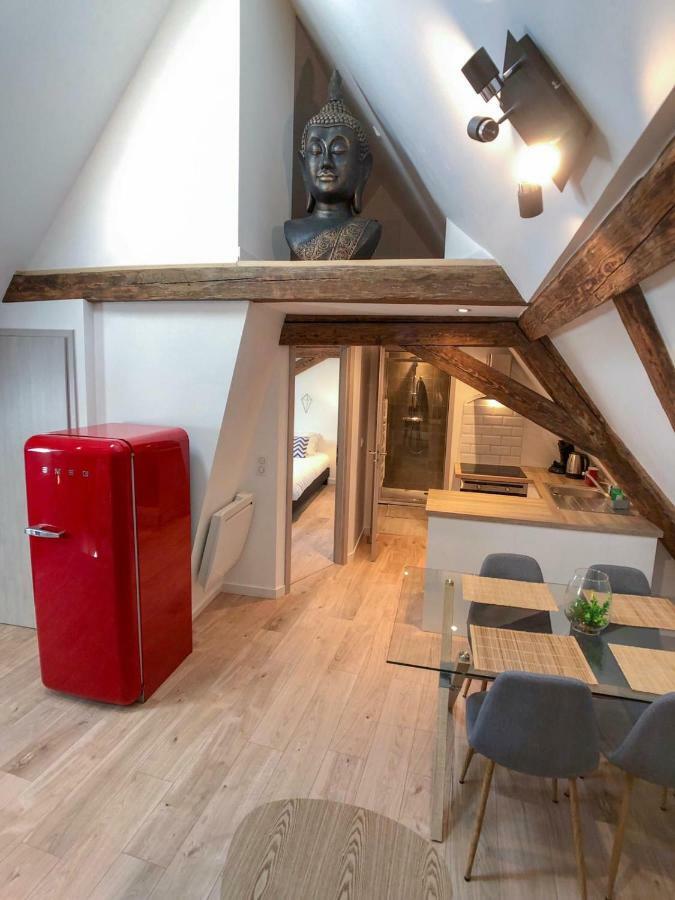 Beauty & The Beast - Old Town Cosy Apartments Colmar Exterior foto